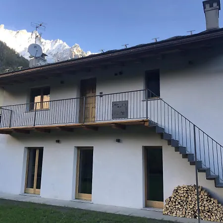 شقة Maison Alize Vista Monte Bianco كورمايور